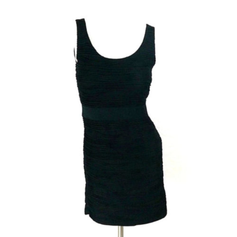 H&M Textured Fitted Sleeveless Cocktail Dress